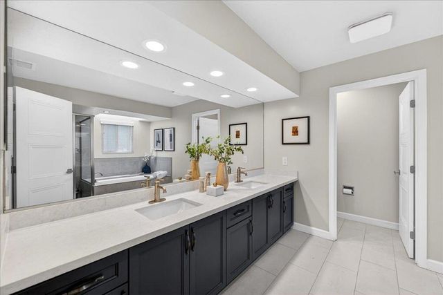 100 Sleeper Avenue, Mountain View, CA 94040