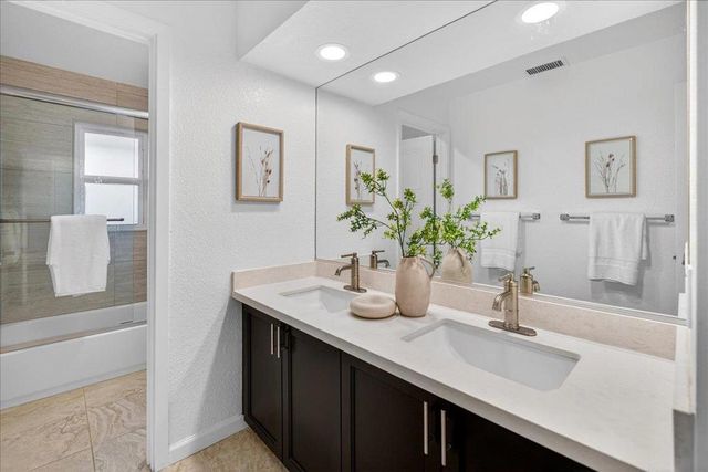 100 Sleeper Avenue, Mountain View, CA 94040