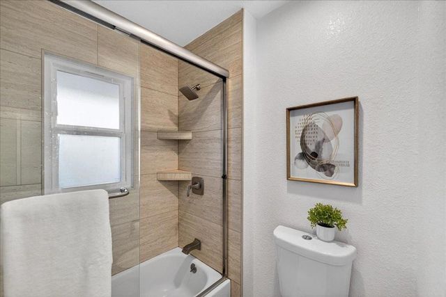 100 Sleeper Avenue, Mountain View, CA 94040