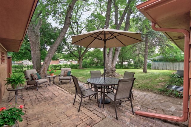 6941 Idaho Avenue N, Brooklyn Park, MN 55428