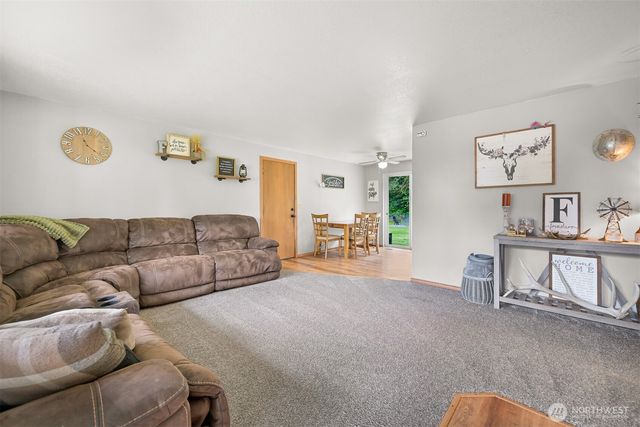 300 Cashmere Lane, Everson, WA 98247