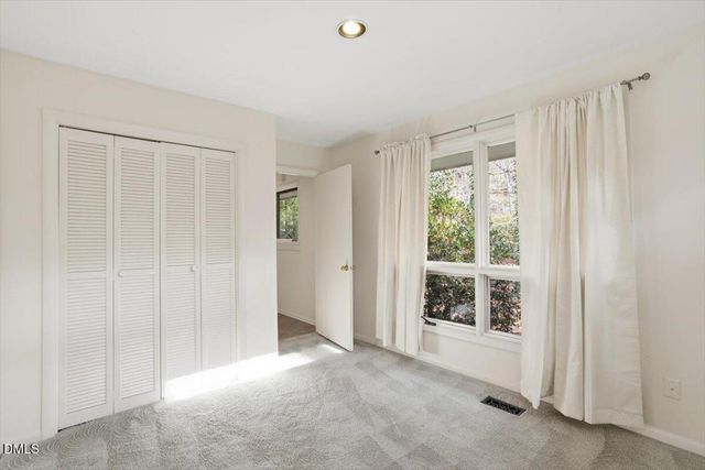 620 Sugarberry Road, Chapel Hill, NC 27514