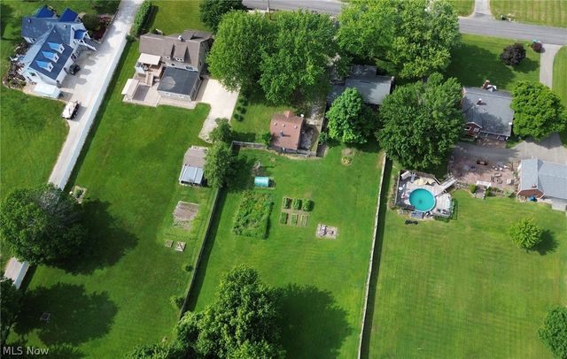 555 Secrist Lane, Girard, OH 44420