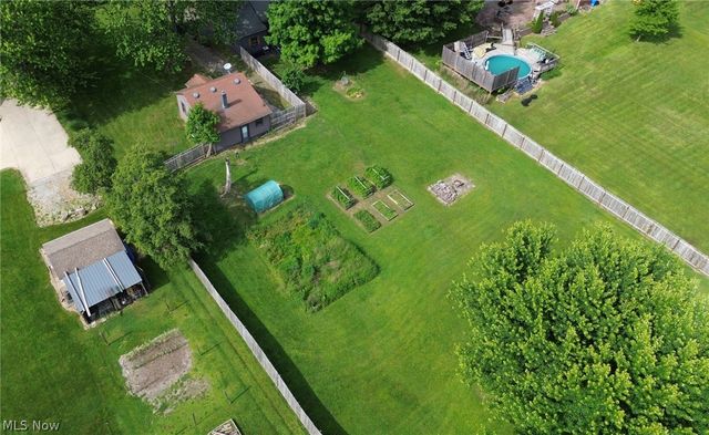 555 Secrist Lane, Girard, OH 44420