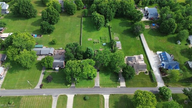 555 Secrist Lane, Girard, OH 44420