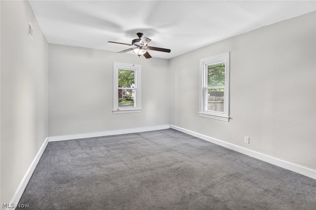 555 Secrist Lane, Girard, OH 44420