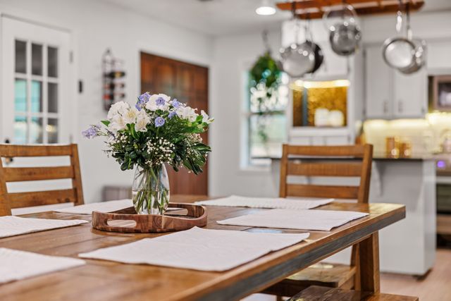 704 W Elizabeth Drive, Robinson, TX 76706