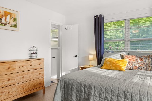 704 W Elizabeth Drive, Robinson, TX 76706