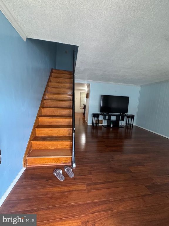 Image 20 of property listing at 3034 LORENA AVE, Baltimore, MD 21230