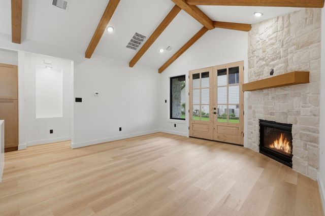 11317 Main Sail Loop, Willis, TX 77138