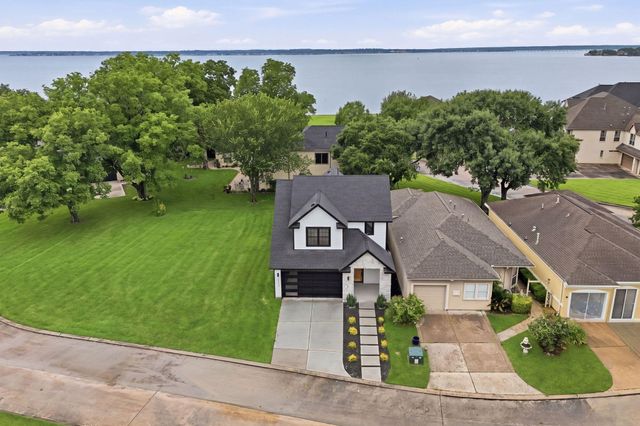 11317 Main Sail Loop, Willis, TX 77138