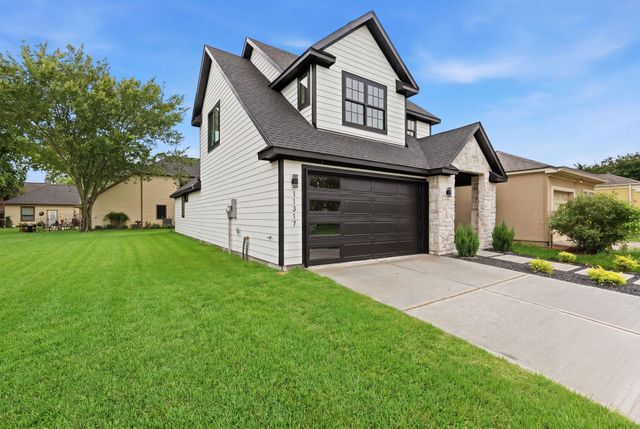 11317 Main Sail Loop, Willis, TX 77138