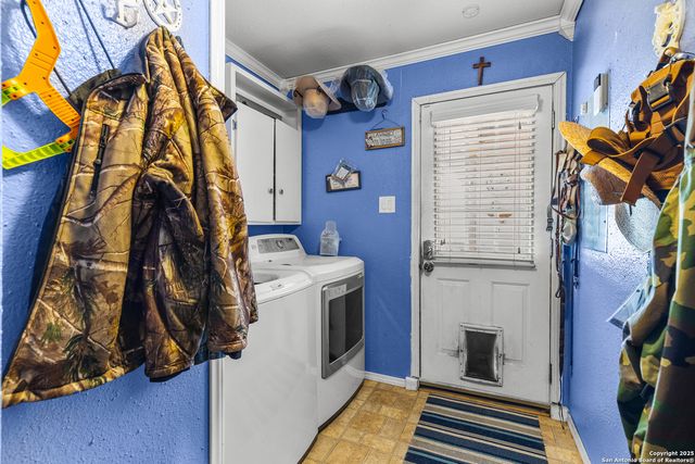 425 Old Pleasanton, San Antonio, TX 78264