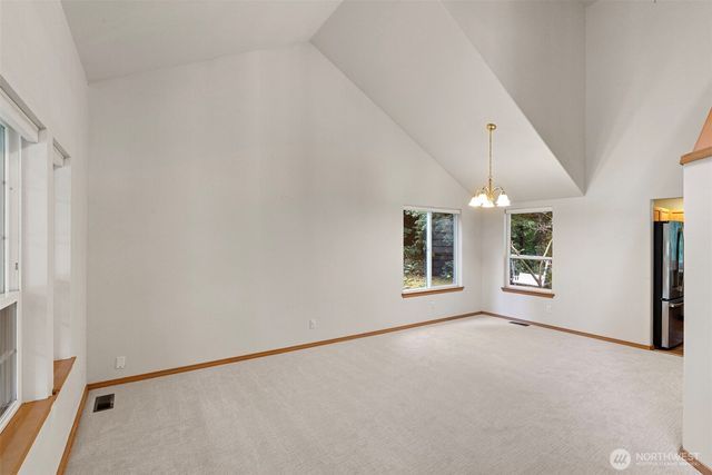 6001 Whale Dancer Court NE, Suquamish, WA 98392