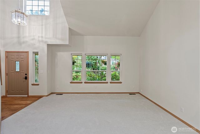 6001 Whale Dancer Court NE, Suquamish, WA 98392