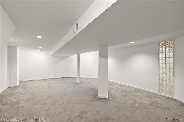 2635 Dorchester Road, Birmingham, MI 48009