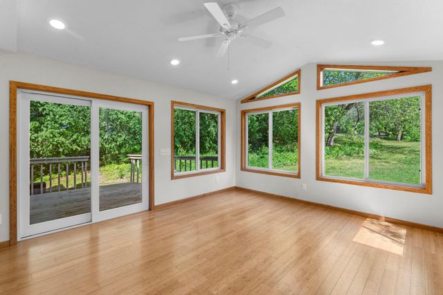 10130 31st Avenue N, Plymouth, MN 55441