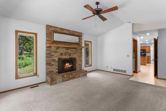 10130 31st Avenue N, Plymouth, MN 55441