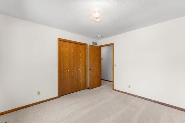 10130 31st Avenue N, Plymouth, MN 55441