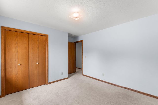 10130 31st Avenue N, Plymouth, MN 55441