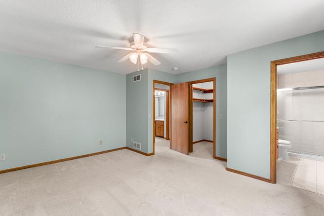10130 31st Avenue N, Plymouth, MN 55441