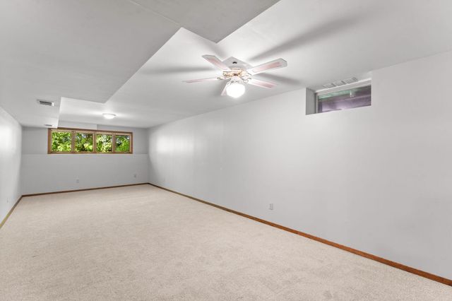 10130 31st Avenue N, Plymouth, MN 55441