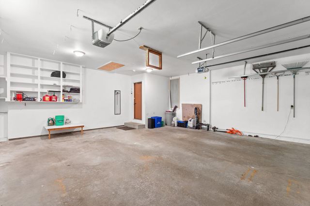10130 31st Avenue N, Plymouth, MN 55441