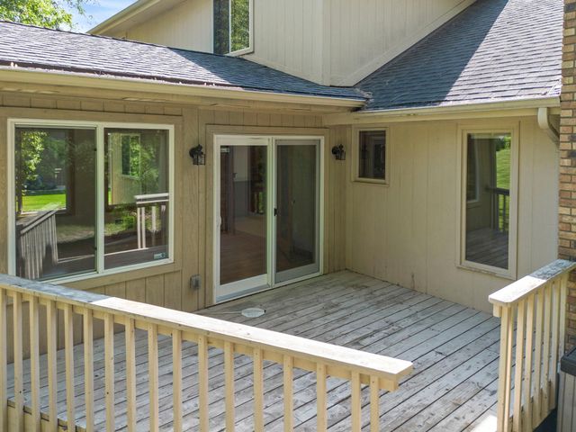 10130 31st Avenue N, Plymouth, MN 55441