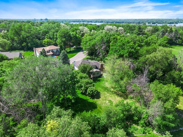 10130 31st Avenue N, Plymouth, MN 55441