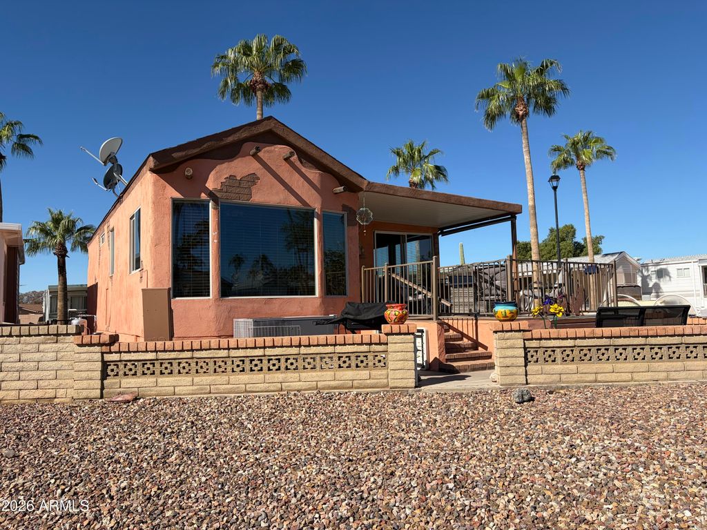 2176 S CHEROKEE Avenue, Apache Junction, AZ 85119 — exterior