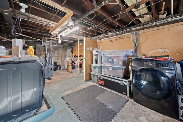 88 Pearl St, Stoughton, MA 02072