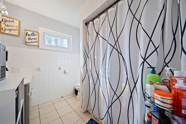 88 Pearl St, Stoughton, MA 02072