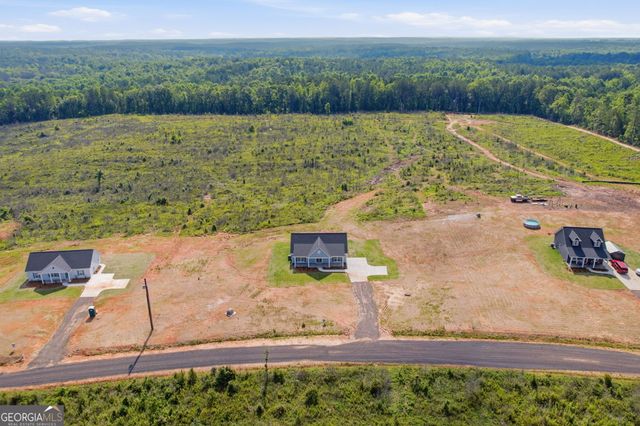 690 Primrose Circle, Greenville, GA 30222
