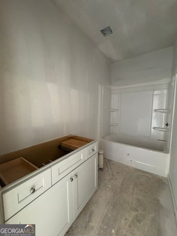 690 Primrose Circle, Greenville, GA 30222