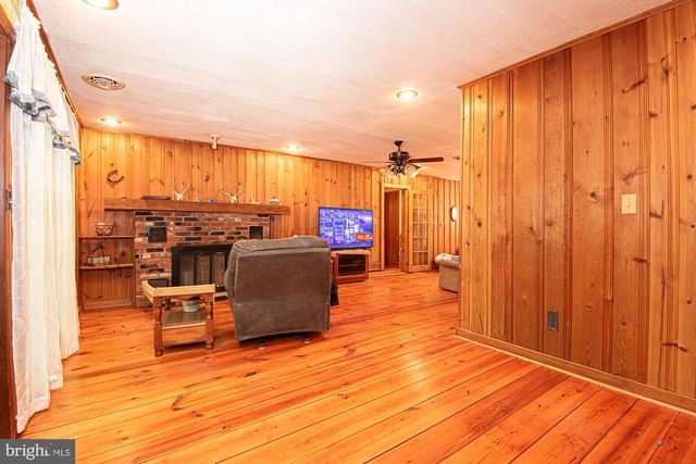 94 DOGWOOD BLOSSOM LN, Front Royal, VA 22630