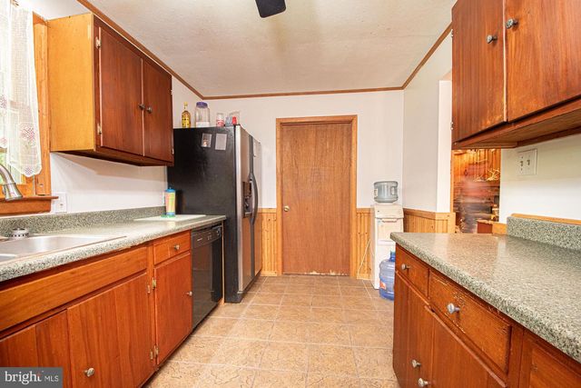 94 DOGWOOD BLOSSOM LN, Front Royal, VA 22630