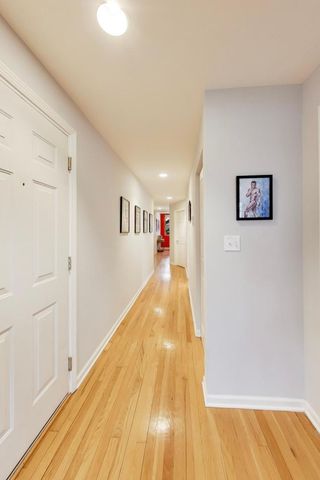 6251 N Magnolia Avenue 2, Chicago, IL 60660