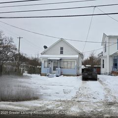 612 Baker Street, Lansing, MI 48910