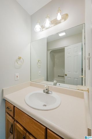 7214 ANN AVENUE, Leeds, AL 35094