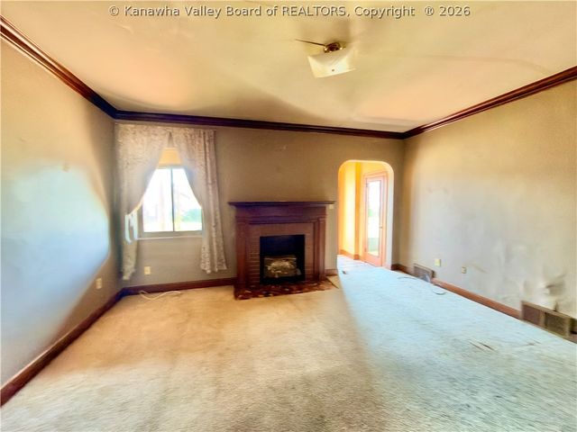1024 West Virginia Avenue, Dunbar, WV 25064