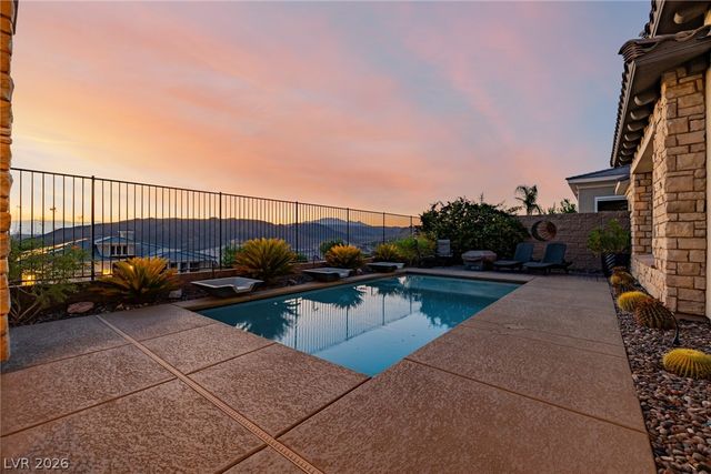 21 Costa Tropical Drive, Henderson, NV 89011