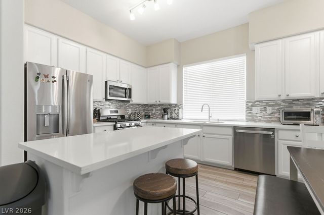 1812 Snow Spring Lane, Las Vegas, NV 89134