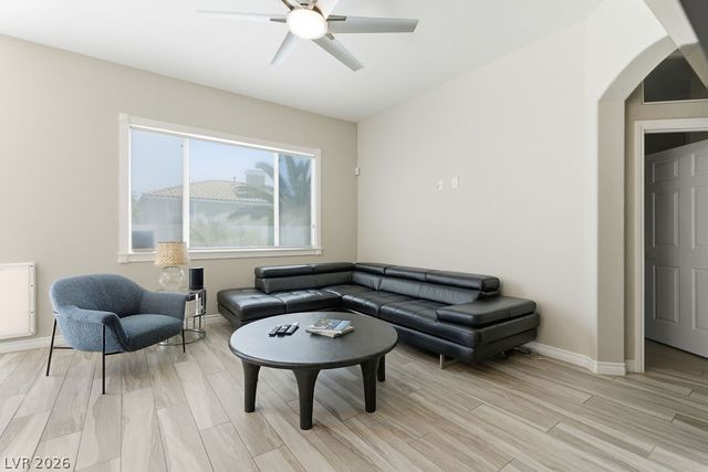 1812 Snow Spring Lane, Las Vegas, NV 89134