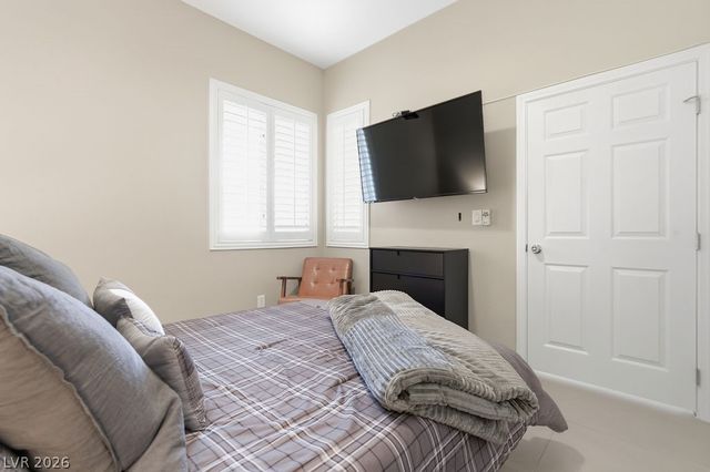 1812 Snow Spring Lane, Las Vegas, NV 89134