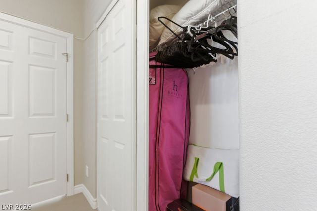 1812 Snow Spring Lane, Las Vegas, NV 89134