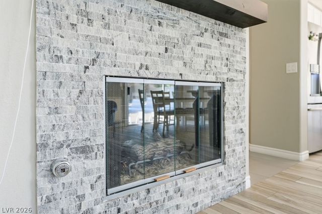1812 Snow Spring Lane, Las Vegas, NV 89134
