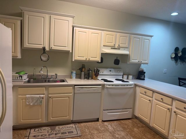 7101 Joy St D3, Pensacola, FL 32504