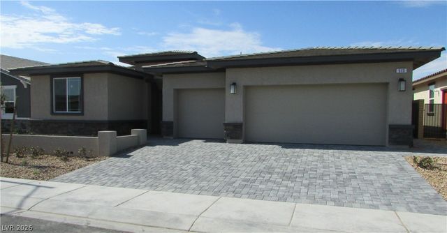 513 Chestnut Falcon Street, Henderson, NV 89011