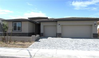 513 Chestnut Falcon Street, Henderson, NV 89011