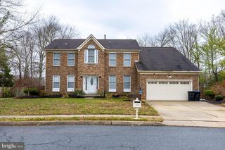856 HUNTERS DR, Woodbury, NJ 08096